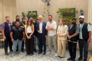 Ambassador of Belgium to Lebanon alongside the youth of March Lebanon